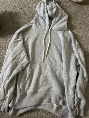 Classic Gray Awrie Pullover Hoodie